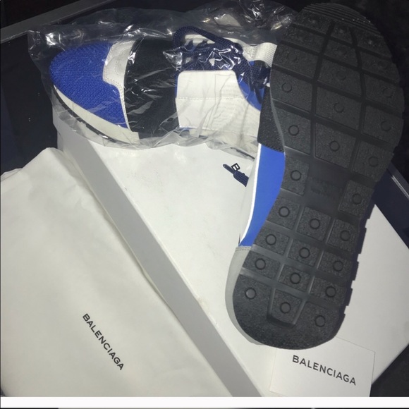Balenciaga Sneakers - Picture 3 of 4